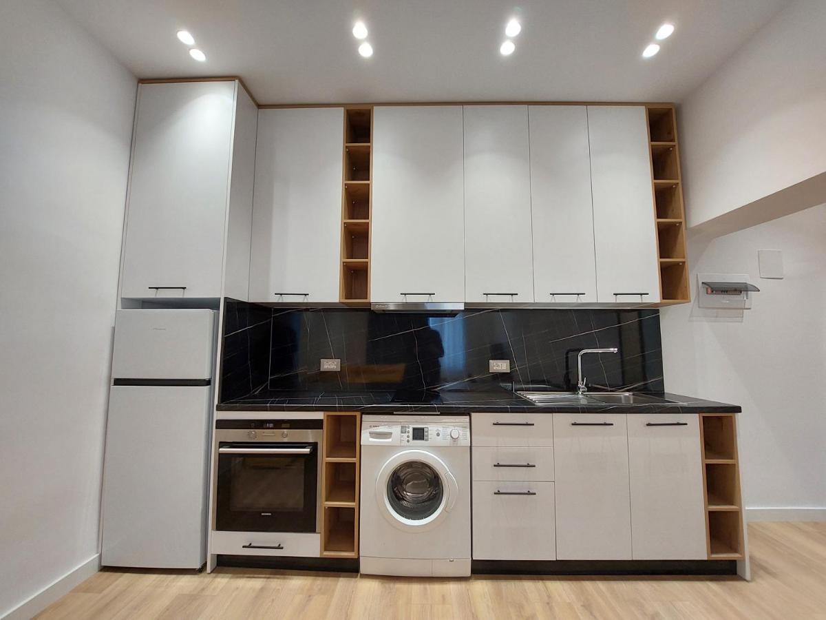Luxury Blloku Apartament *