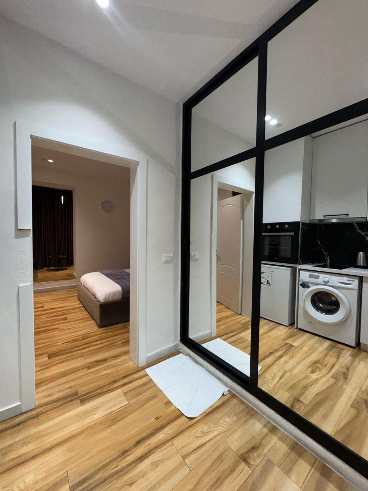 Luxury Blloku Apartament